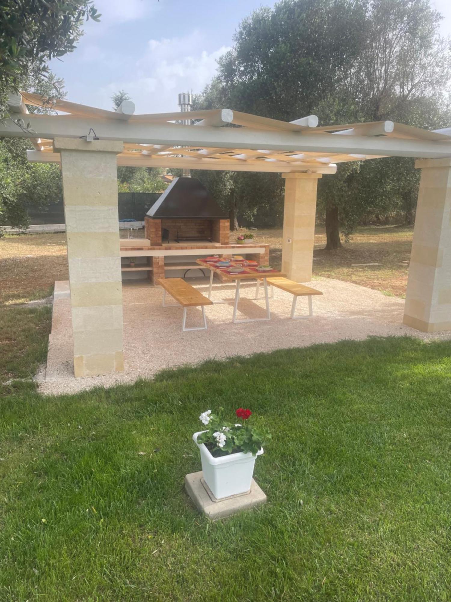 La Carezza Del Sole - Private Villa Francavilla Fontana Exterior photo